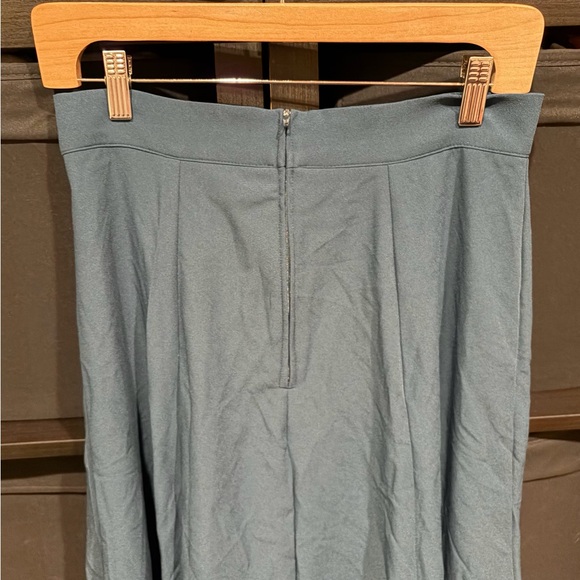 Pinup Couture PUG Laura Byrnes Swing Skirt In Blue Ink Size M NWT - Picture 4 of 6